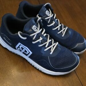 Born Primitive Savage 1 Mens Size 11.5